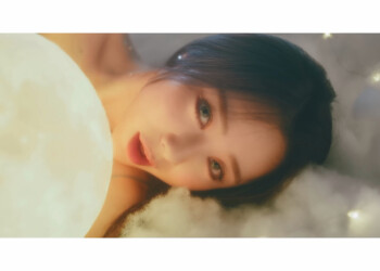 Yeonjung WJSN Butterfly