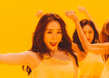 Yeonjung WJSN Butterfly