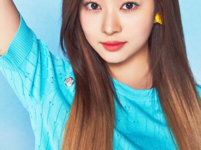 Kim Minju IZ*ONE Oneiric Diary Teaser Diary ver. 2 Kim Minju IZ*ONE Oneiric Diary Teaser