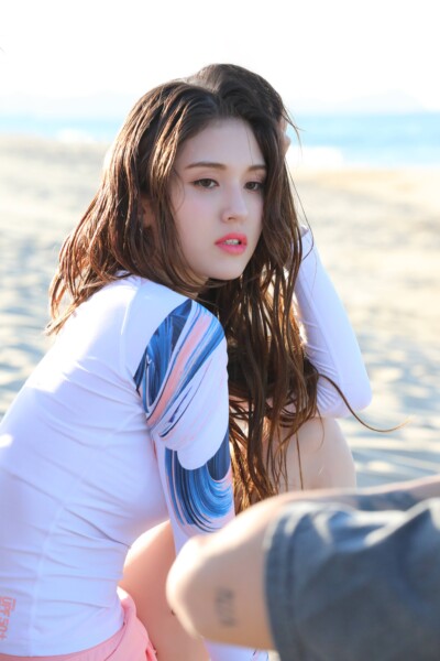Jeon Somi Barrel 2020 Photoshoot Behind the scenes Somi Barrel 2020 BTS