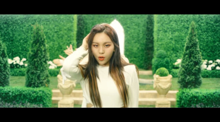 GFRIEND Apple Umji