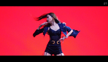 Seulgi Red Velvet Irene&Seulgi Monster MV Teaser