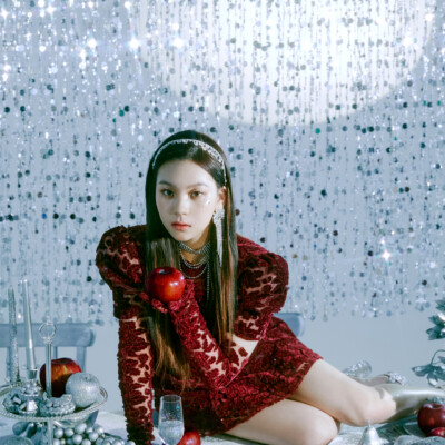 GFRIEND Umji Song Of The Sirens Apple Teaser GFRIEND Umji Song Of The Sirens Apple Teaser