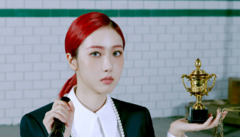 Sinb GFRIEND Song Of the Sirens teaser Tilted Sinb GFRIEND Song Of the Sirens teaser