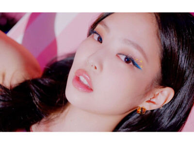 Blackpink Jennie Ice Cream