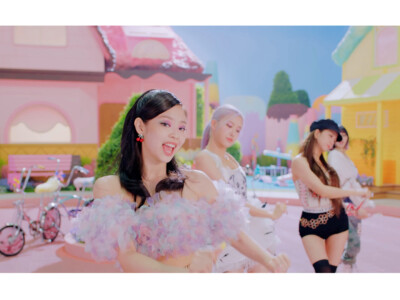Blackpink Jennie Ice Cream