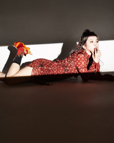 KARD Jiwoo Way With Words - Gunshot Concept KARD Jiwoo Way With Words - Gunshot Concept