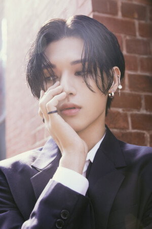 ATEEZ Wooyoung Zero: Fever Part 1 Inception Concept ATEEZ Wooyoung Zero: Fever Part 1 Inception Concept