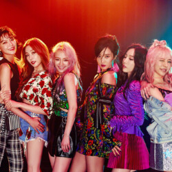 Girls' Generation Holiday Night