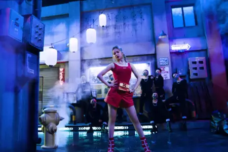 E:U EVERGLOW LA DI DA EVERGLOW E:U LA DI DA