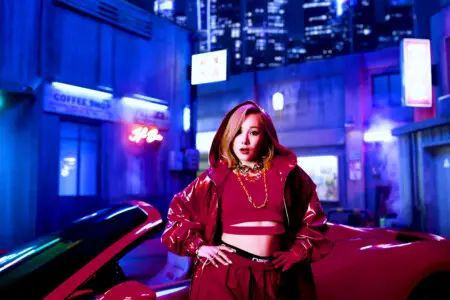 Mia EVERGLOW LA DI DA EVERGLOW Mia LA DI DA