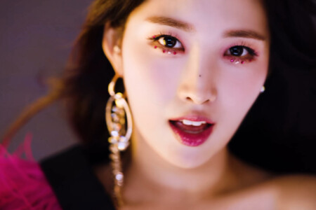 Sihyeon EVERGLOW LA DI DA EVERGLOW Sihyeon LA DI DA