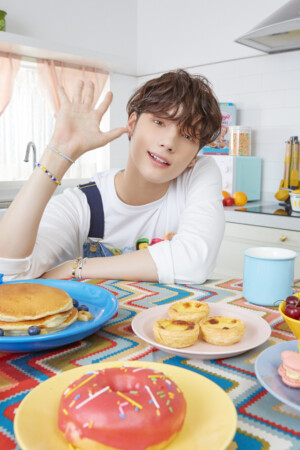 TXT Hueningkai Blue Hour Concept / Teaser R Hueningkai TXT Blue Hour Concept