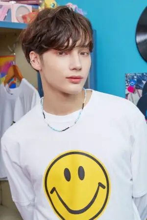 TXT Hueningkai Blue Hour Concept / Teaser R Hueningkai TXT Blue Hour Concept