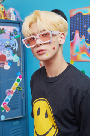 TXT Taehyun Blue Hour Concept / Teaser R Taehyun TXT Blue Hour Concept