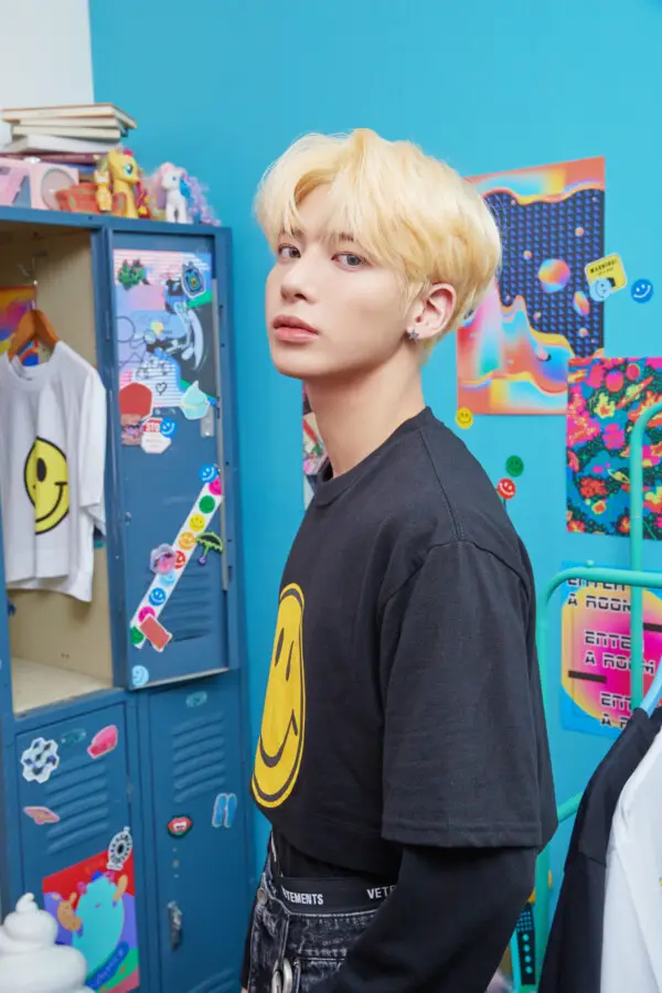 TXT Blue Hour Concept/Teaser Photos R (Taehyun) (HD/HQ/HR) - K-Pop ...