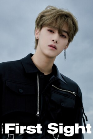 WEi Yongha Identity: First Sight Teaser WEi Yongha Identity: First Sight Teaser