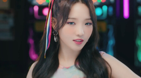 fromis_9 Jisun Feel Good (Secret Code) fromis_9 Jisun Feel Good