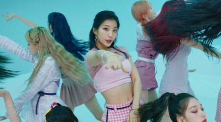 fromis_9 Saerom Feel Good (Secret Code) fromis_9 Saerom Feel Good