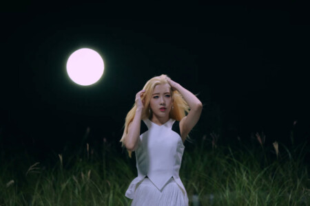 Kim Lip LOONA Why Not