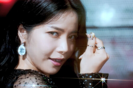 Mamamoo Solar Dingga