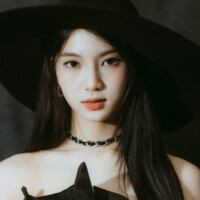 STAYC Isa Debut Profile STAYC Isa Debut Profile