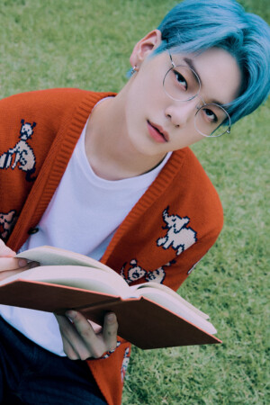 Soobin TXT Minisode 1: Blue Hour ΑR Teaser Soobin TXT Minisode 1: Blue Hour ΑR Teaser