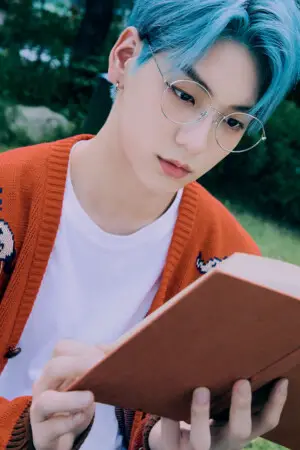 Soobin TXT Minisode 1: Blue Hour ΑR Teaser Soobin TXT Minisode 1: Blue Hour ΑR Teaser