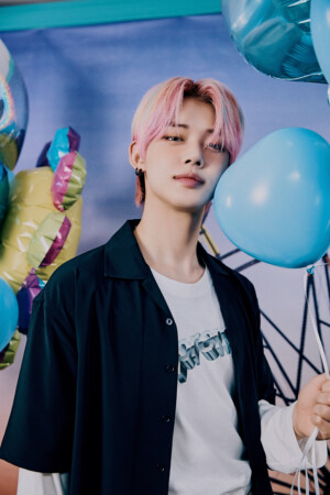 Yeonjun TXT Minisode 1: Blue Hour ΑR Teaser Yeonjun TXT Minisode 1: Blue Hour ΑR Teaser