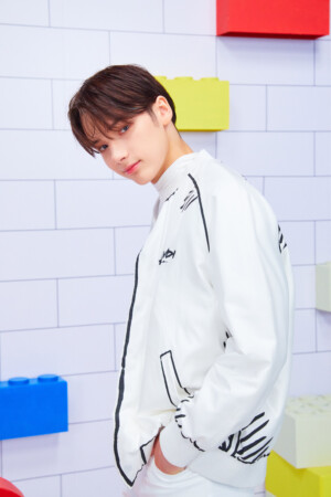 TXT Hueningkai Minisode 1: Blue Hour VR Teaser TXT Hueningkai Blue Hour VR Teaser