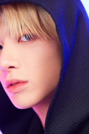 TXT Taehyun Minisode 1: Blue Hour VR Teaser TXT Taehyun Blue Hour VR Teaser