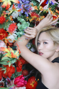 Mina Twice Eyes Wide Open Jacket Shooting Mina Twice Eyes Wide Open Jacket Shooting