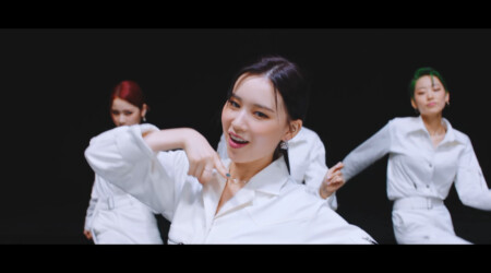 Elly Weki Meki Cool