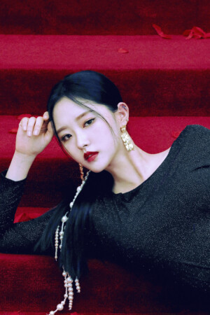 Olivia Hye LOONA 12:00 Concept Olivia Hye LOONA 12:00 Concept