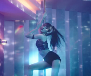 GFRIEND Yuju Mago