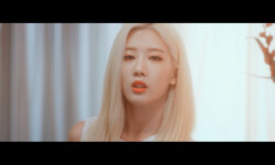 Kim Lip Loona Star