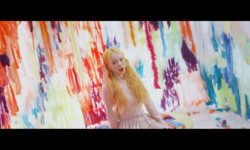 Vivi Loona Star
