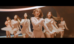 Yeojin Loona Star