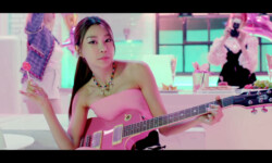 Momoland Hyebin Ready or Not Momoland Hyebin Ready or Not