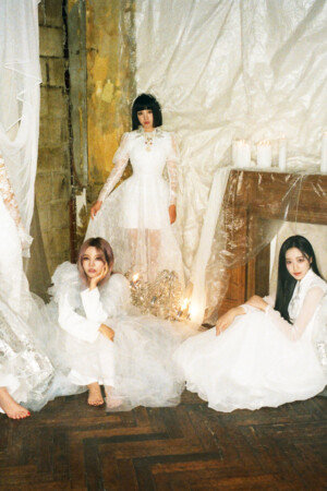 (G)I-DLE I Burn Concept Group (G)I-DLE I Burn Concept Group