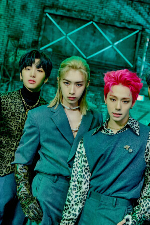 ONEUS Devil Concept Group ONEUS Devil Concept Group