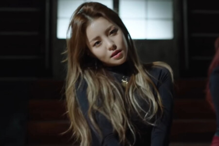 Brave Girls Yujeong Rollin' Brave Girls Rollin' Yujeong