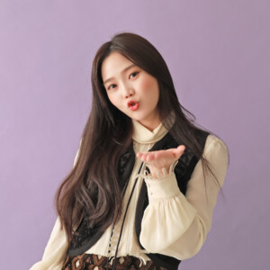 Oh My Girl Hyojung Bazaar Korea February 2021 Backstage Hyojung Oh My Girl Bazaar Korea February 2021 Backstage