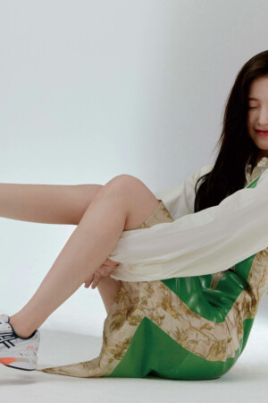 Oh My Girl Arin for Asics in Dazed Korea March 2021 Oh My Girl Arin Asics Dazed