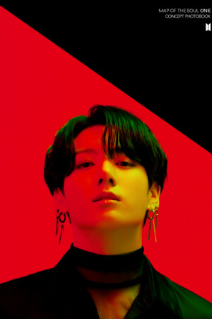 BTS Jungkook MAP OF THE SOUL ON:E CONCEPT PHOTOBOOK Clue - Shadow BTS Jungkook MAP OF THE SOUL ON:E CONCEPT PHOTOBOOK Clue - Shadow