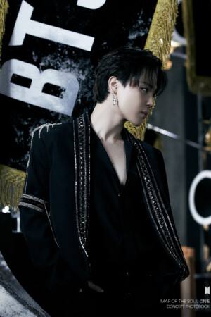 BTS Jimin MAP OF THE SOUL ON:E CONCEPT PHOTOBOOK Route Youth-Hope_1 BTS Jimin MAP OF THE SOUL ON:E CONCEPT PHOTOBOOK Route Youth-Hope_1