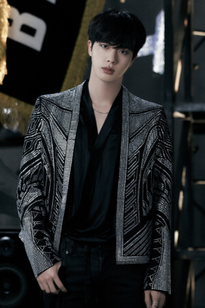 BTS Jin MAP OF THE SOUL ON:E CONCEPT PHOTOBOOK Route Youth-Hope_1 BTS Jin MAP OF THE SOUL ON:E CONCEPT PHOTOBOOK Route Youth-Hope_1