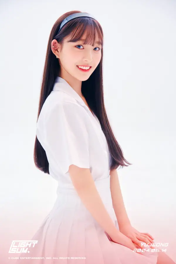 LIGHTSUM Hina Yujeong Profile Photos (HQ) - K-Pop Database / dbkpop.com