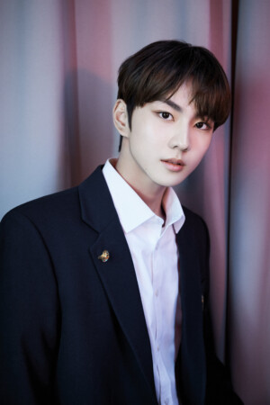 ENHYPEN Jungwon Border: Carnival Concept ENHYPEN Jungwon Border: Carnival Concept