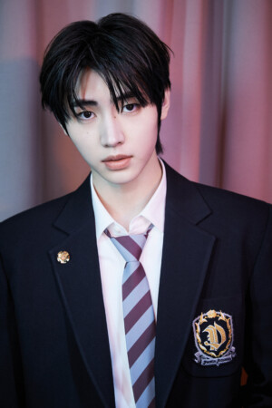 ENHYPEN Sunghoon Border: Carnival Concept ENHYPEN Sunghoon Border: Carnival Concept